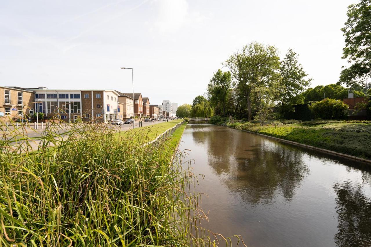 Hemel Apartments- Tranquil Haven Hemel Hempstead Esterno foto